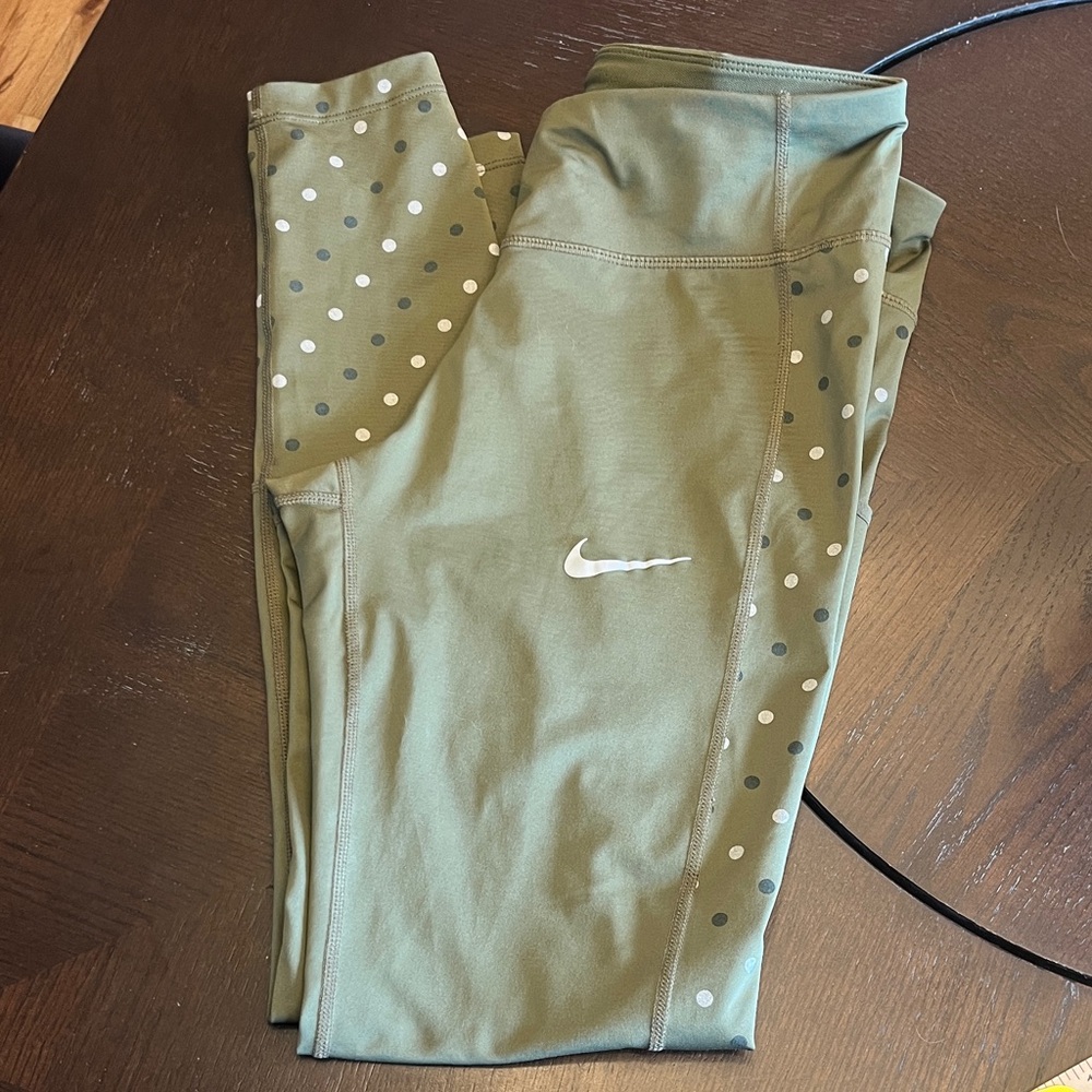 Nike Women’s Green Dot Leggings